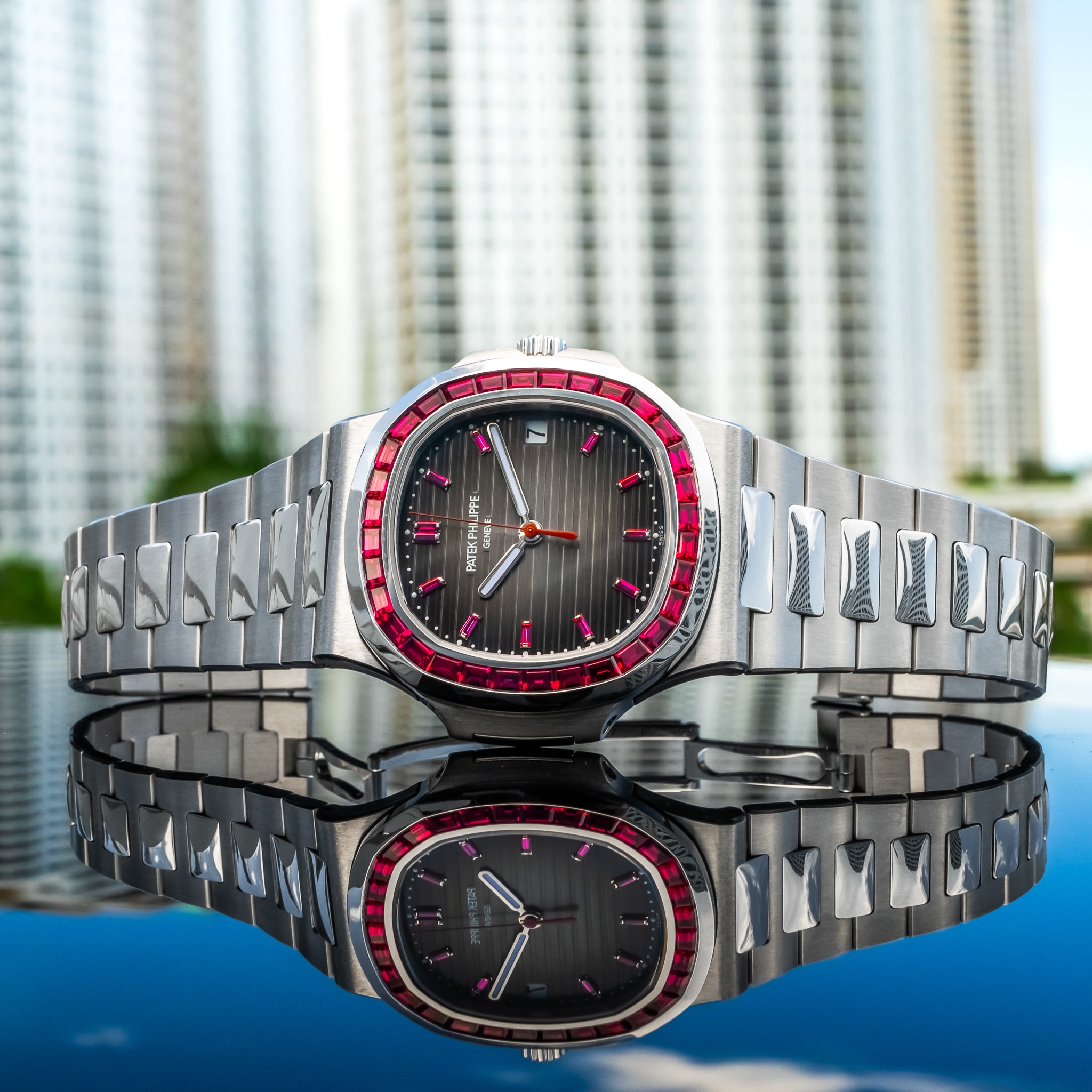Patek Philippe 5711/112P Nautilus Ruby 40mm