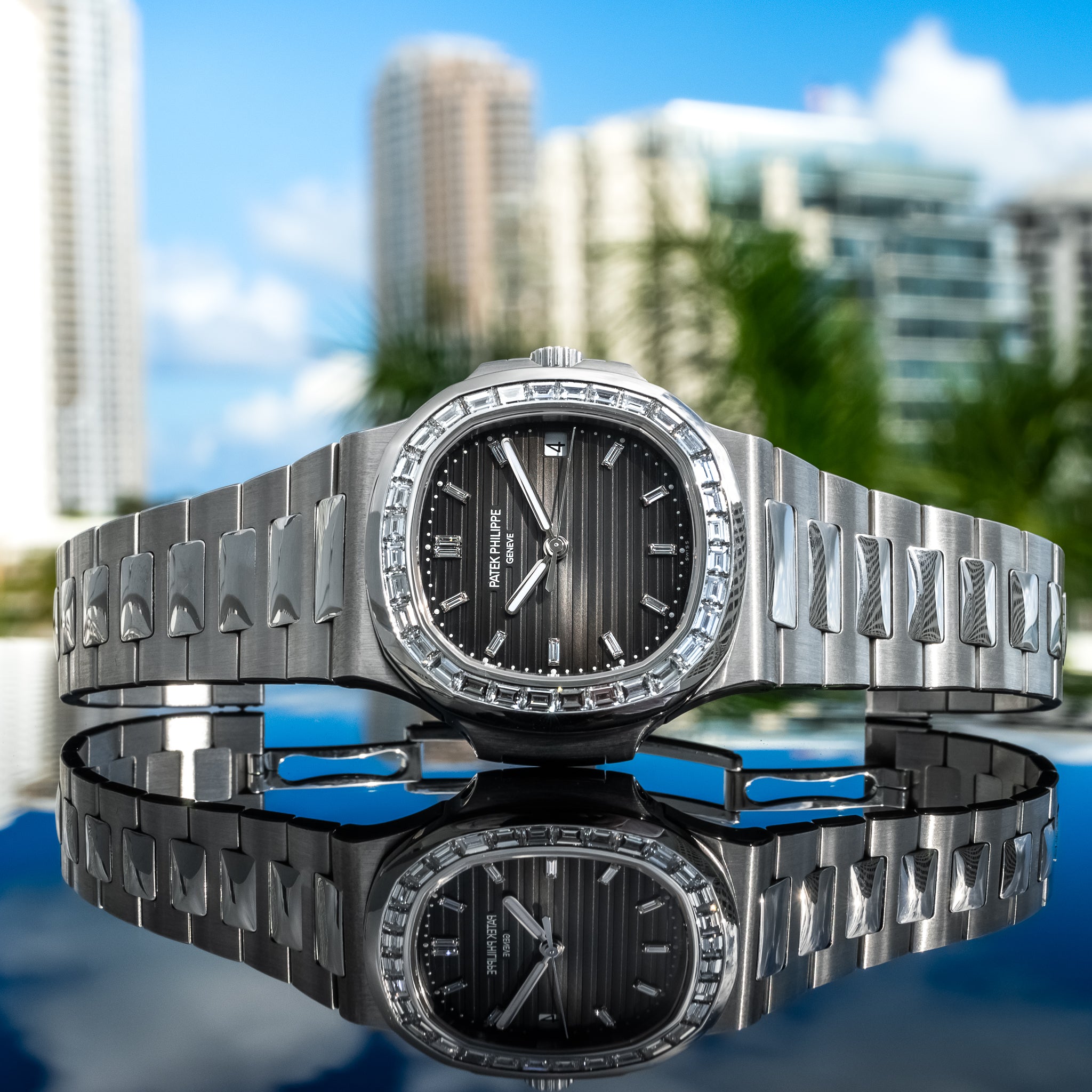 Patek Philippe Nautilus 5711/110P-001 Platinum Diamond Bezel