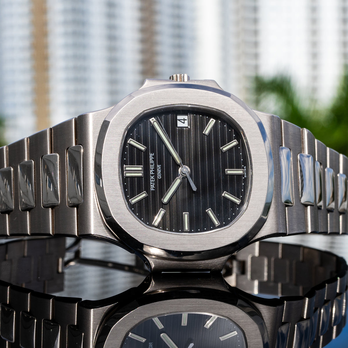 2007 Patek Philippe 3711/1G Nautilus Black Dial 42mm