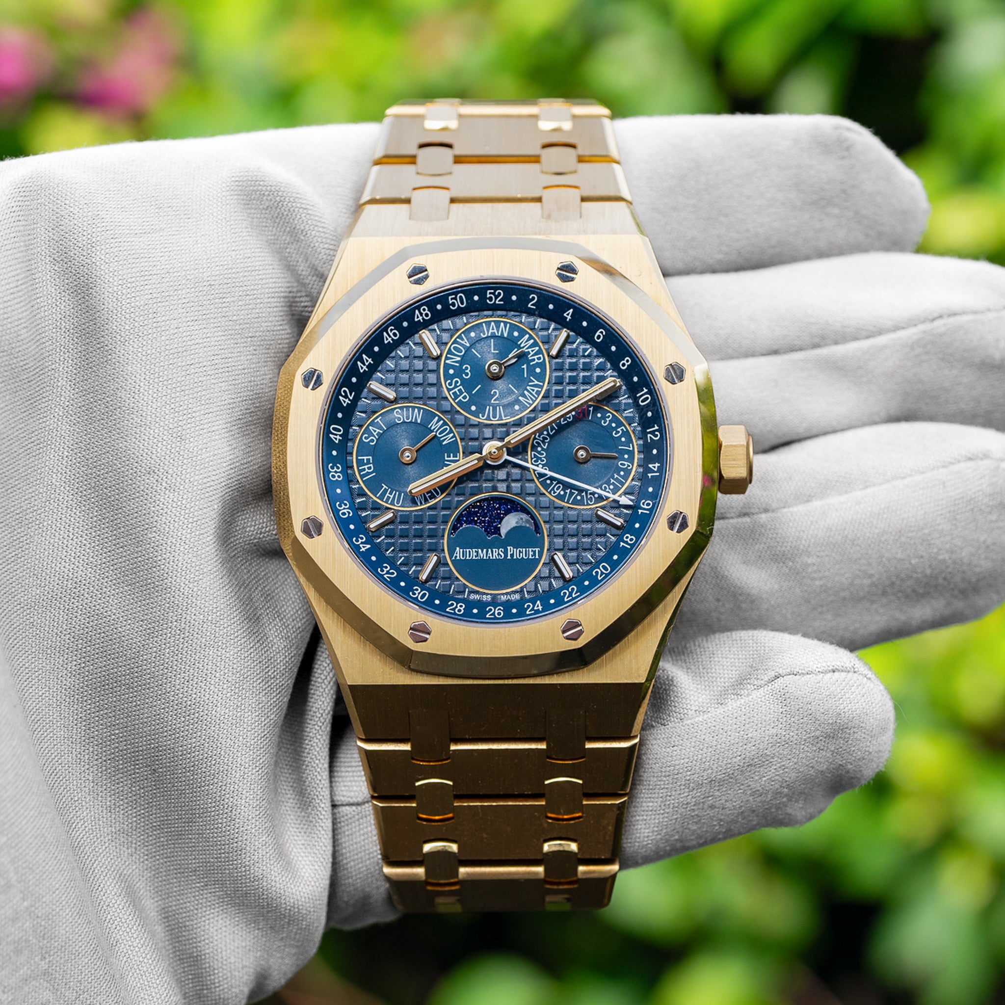 Philippe Charriol アナログ時計 ゴールド/ブルー PHILIPPE CHARRIOL Saint-Tropez Wrist Watch Blue | Depop