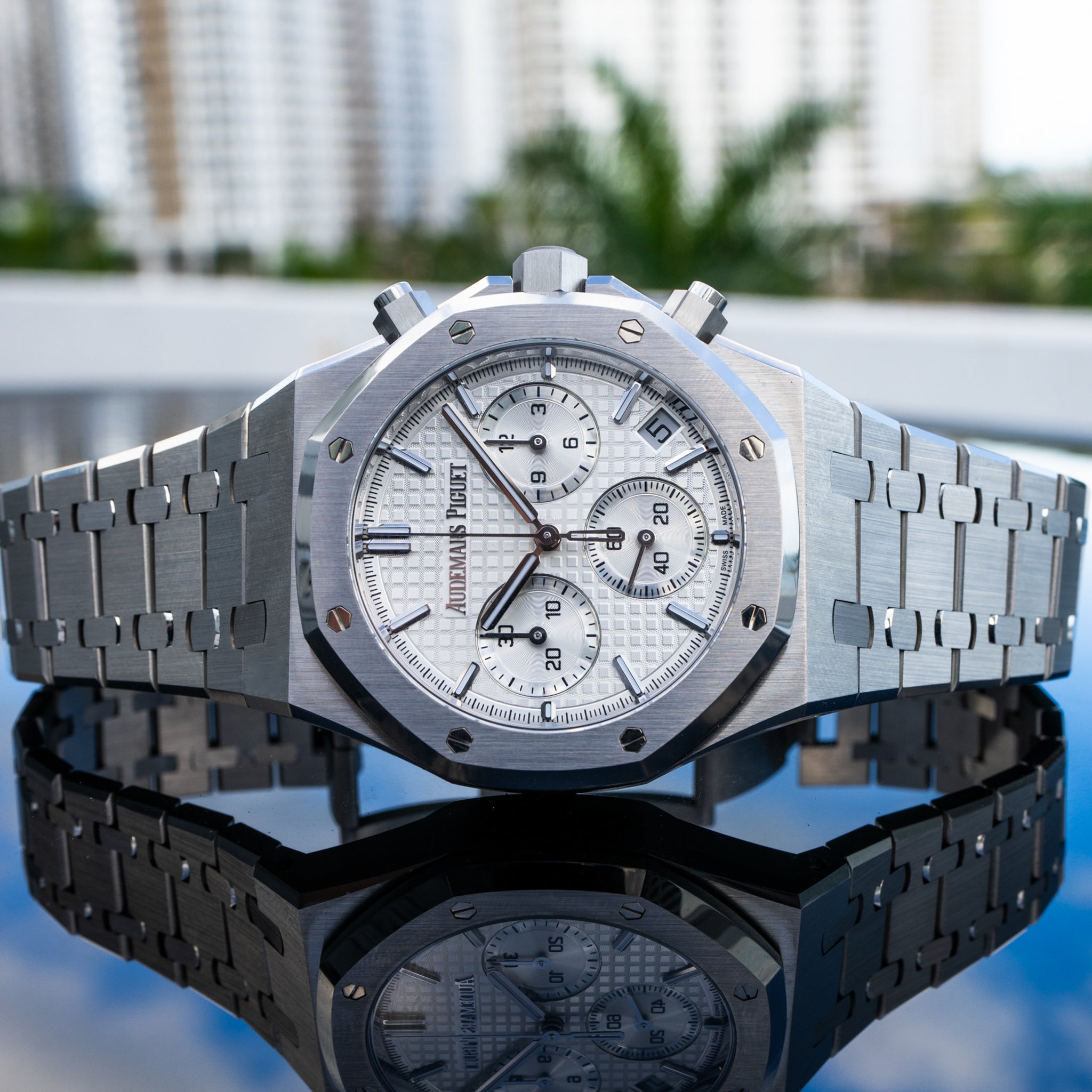 2024 Audemars Piguet Royal Oak 26240st White Dial