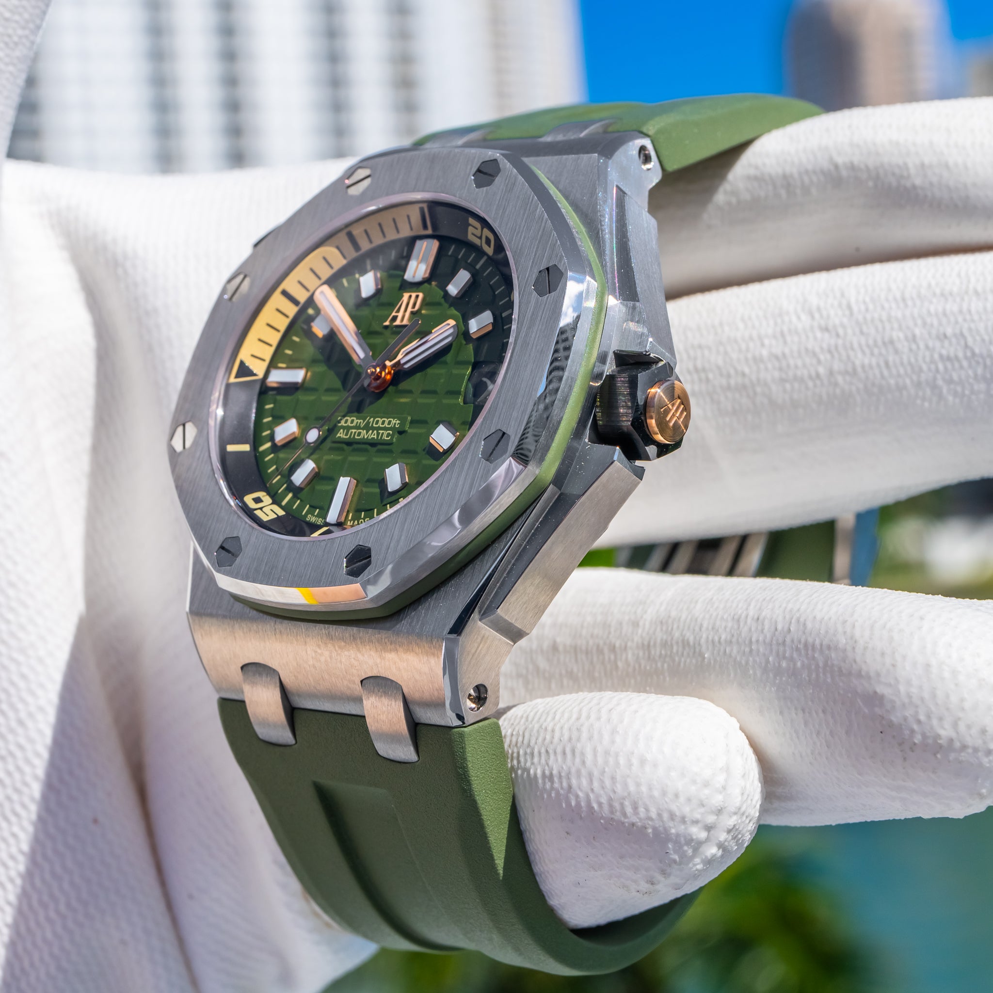 Audemars Piguet 2022 Royal Oak Offshore 42mm Diver 15720ST