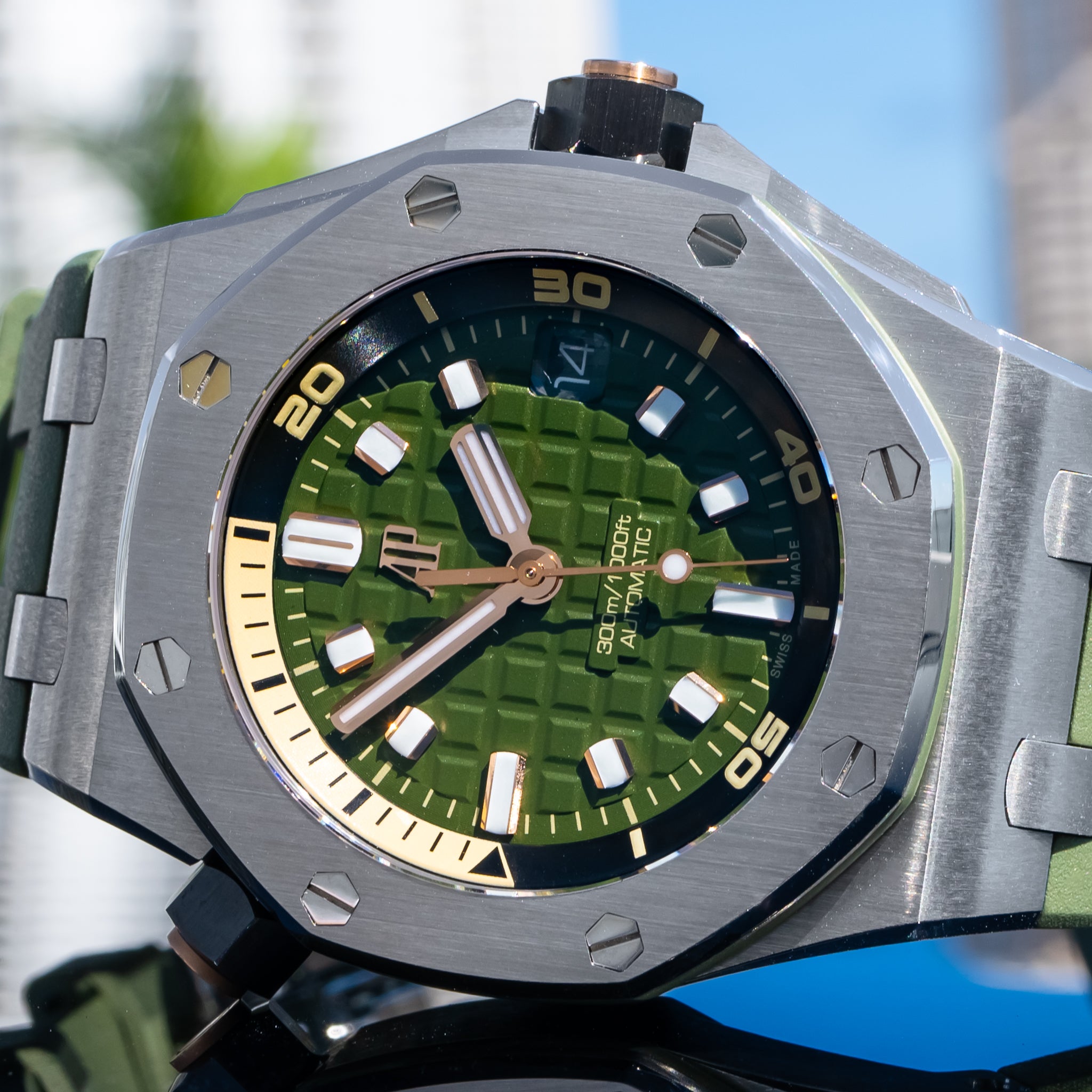 Audemars Piguet 2022 Royal Oak Offshore 42mm Diver 15720ST