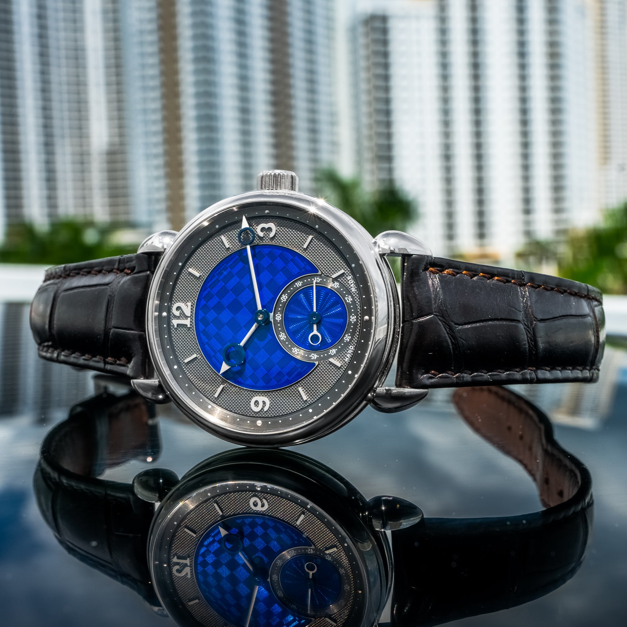 2024 Voutilainen Vingt-8 "Optical Illusion" Platinum 39mm