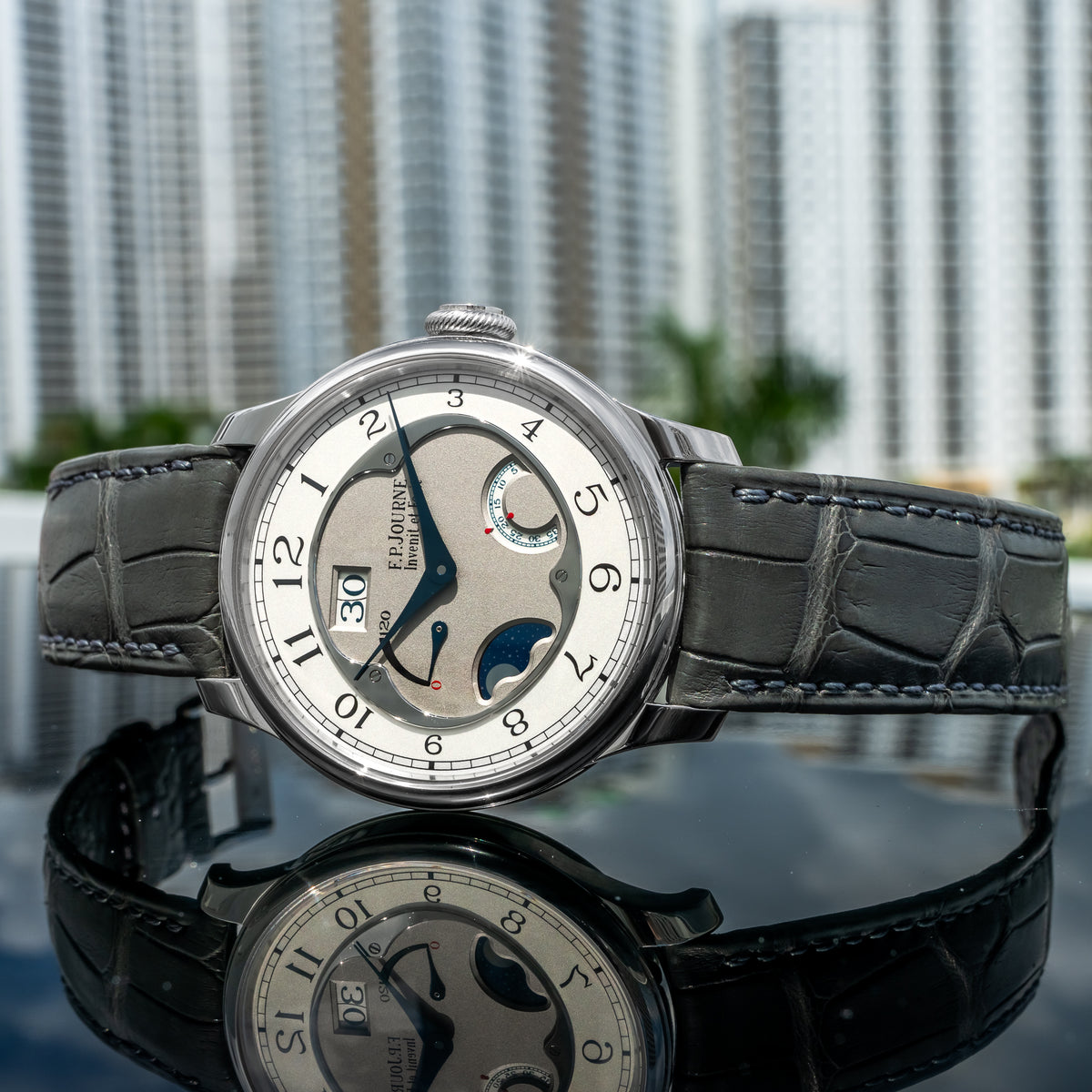 F.P. Journe Divine DN Platinum 40mm