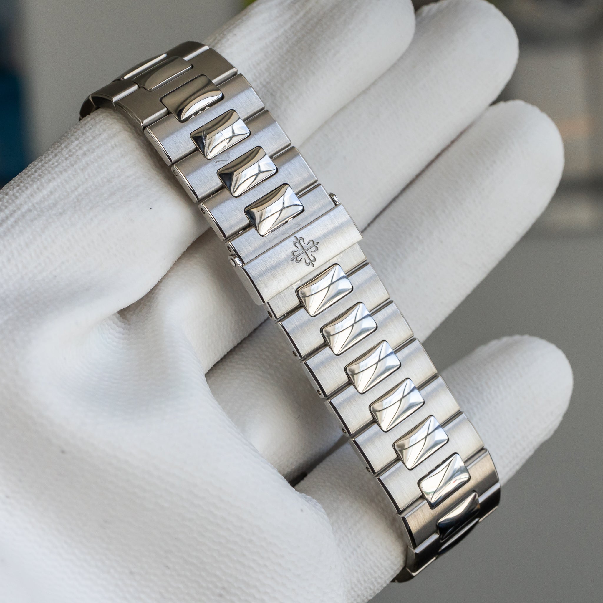 Patek Philippe Nautilus 5711/110P-001 Platinum Diamond Bezel
