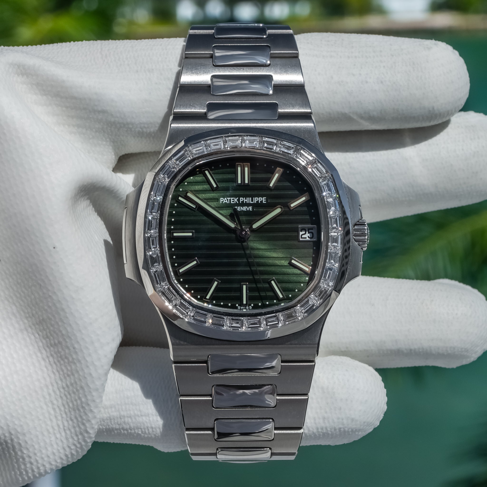 2021 Patek Philippe 5711/1300A Nautilus Green Dial 40mm
