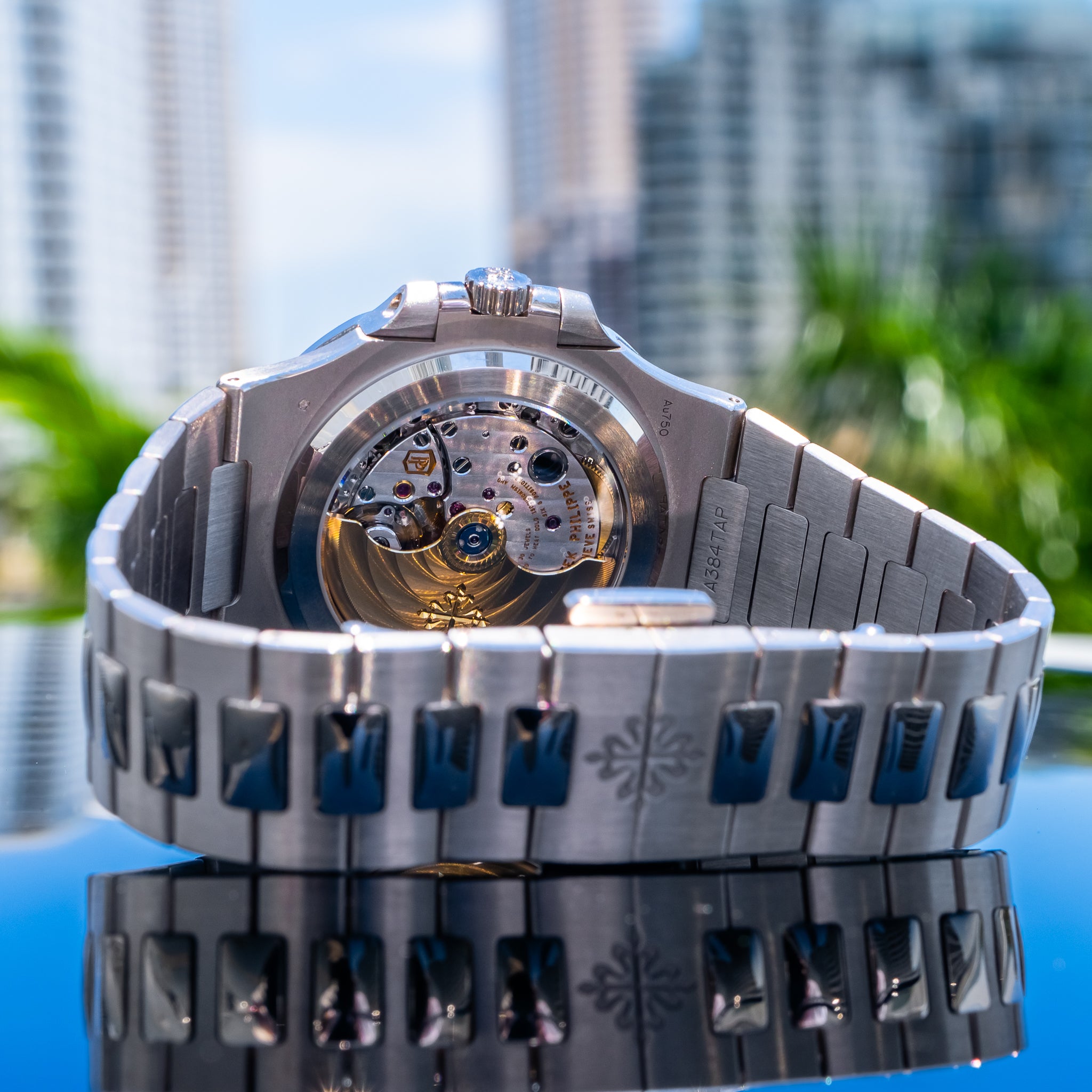 2022 Patek Philippe Nautilus 5811/1G-001 Blue Dial