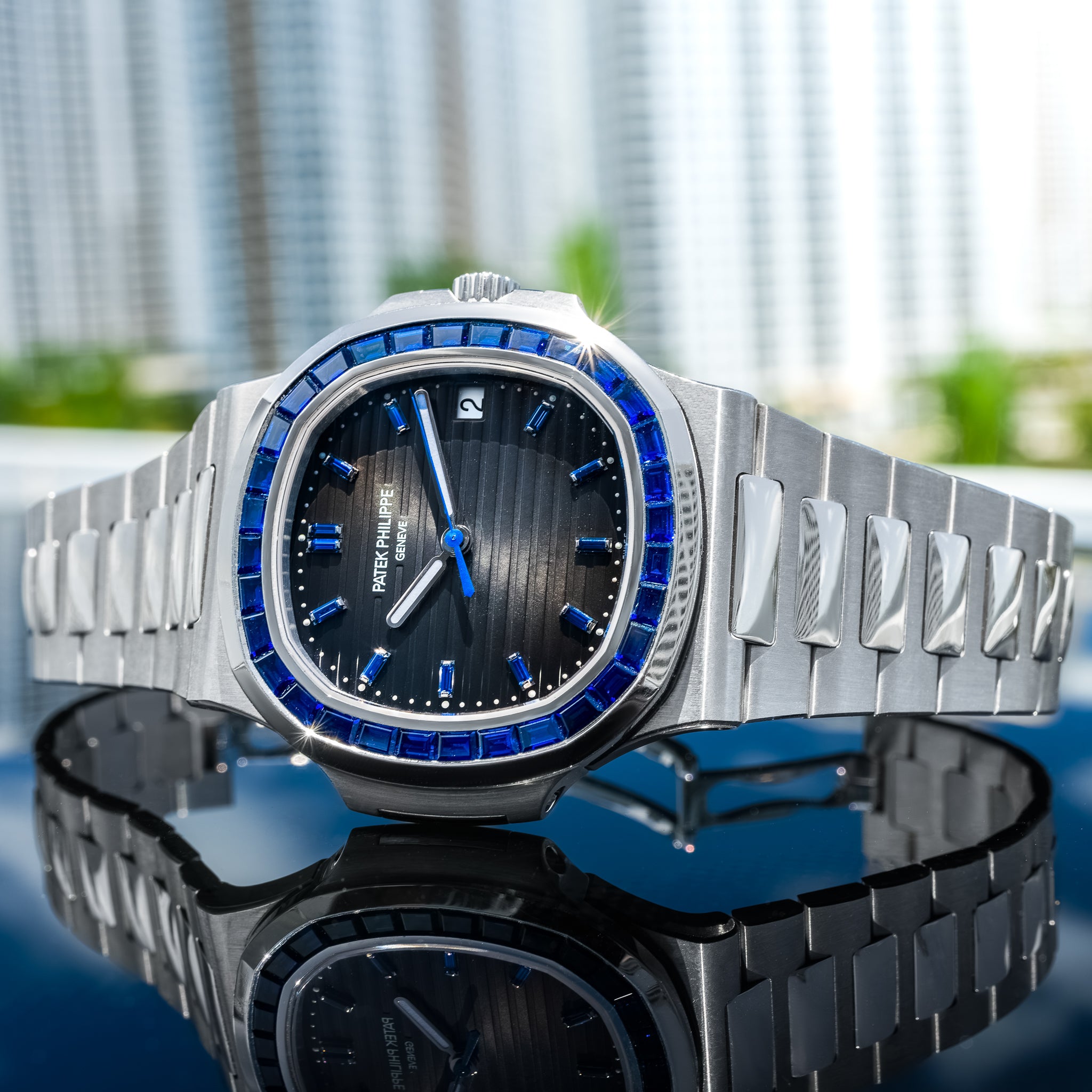 Patek Philippe 5711/111P Nautilus Sapphire 40mm