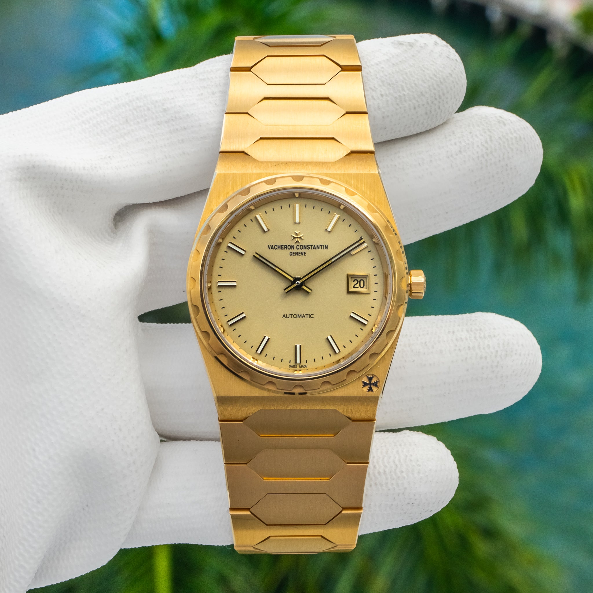 2025 Vacheron Constantin 4200H/222J-B935 37mm