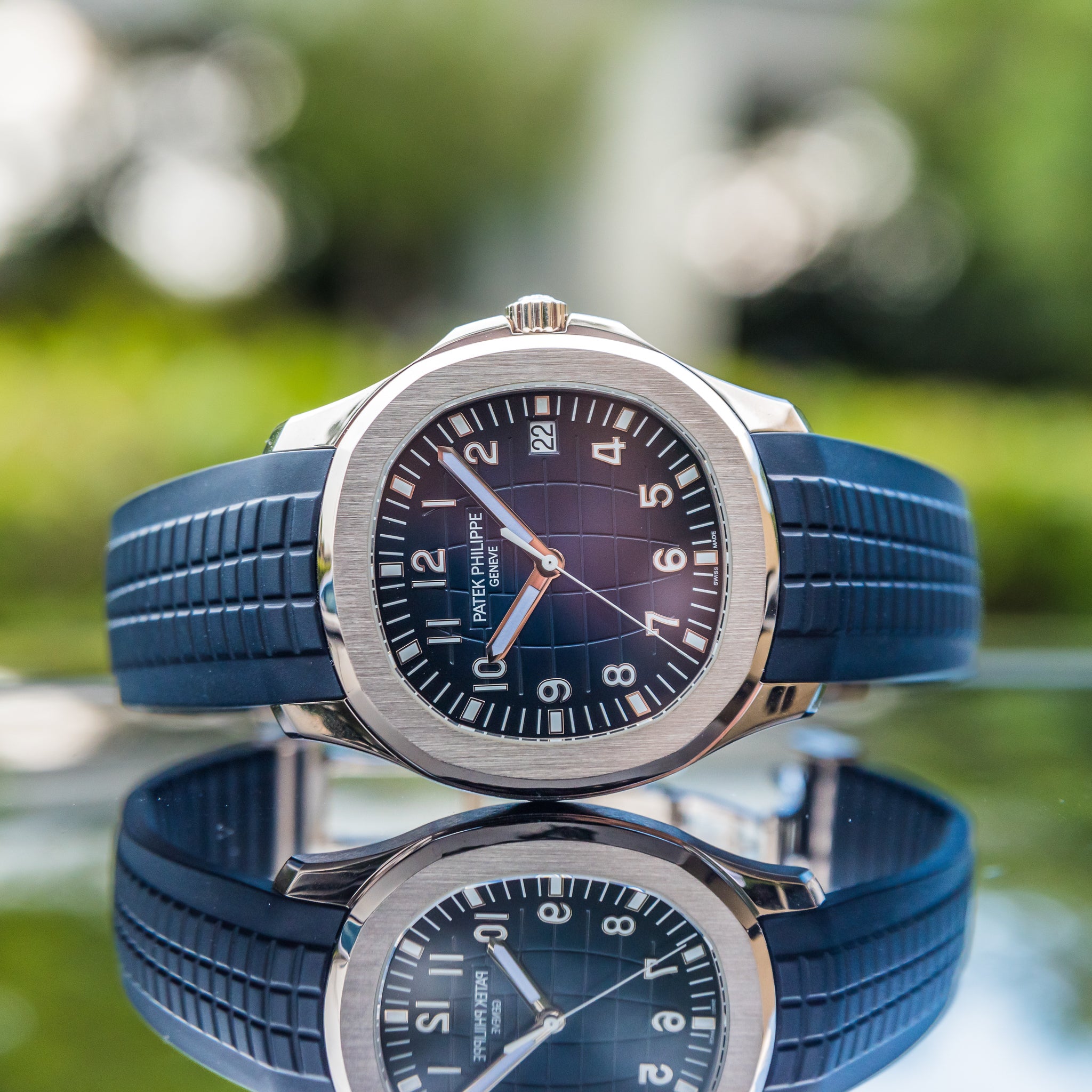 2017 Patek Philippe 5168G-001 Aquanaut Blue 42.2mm