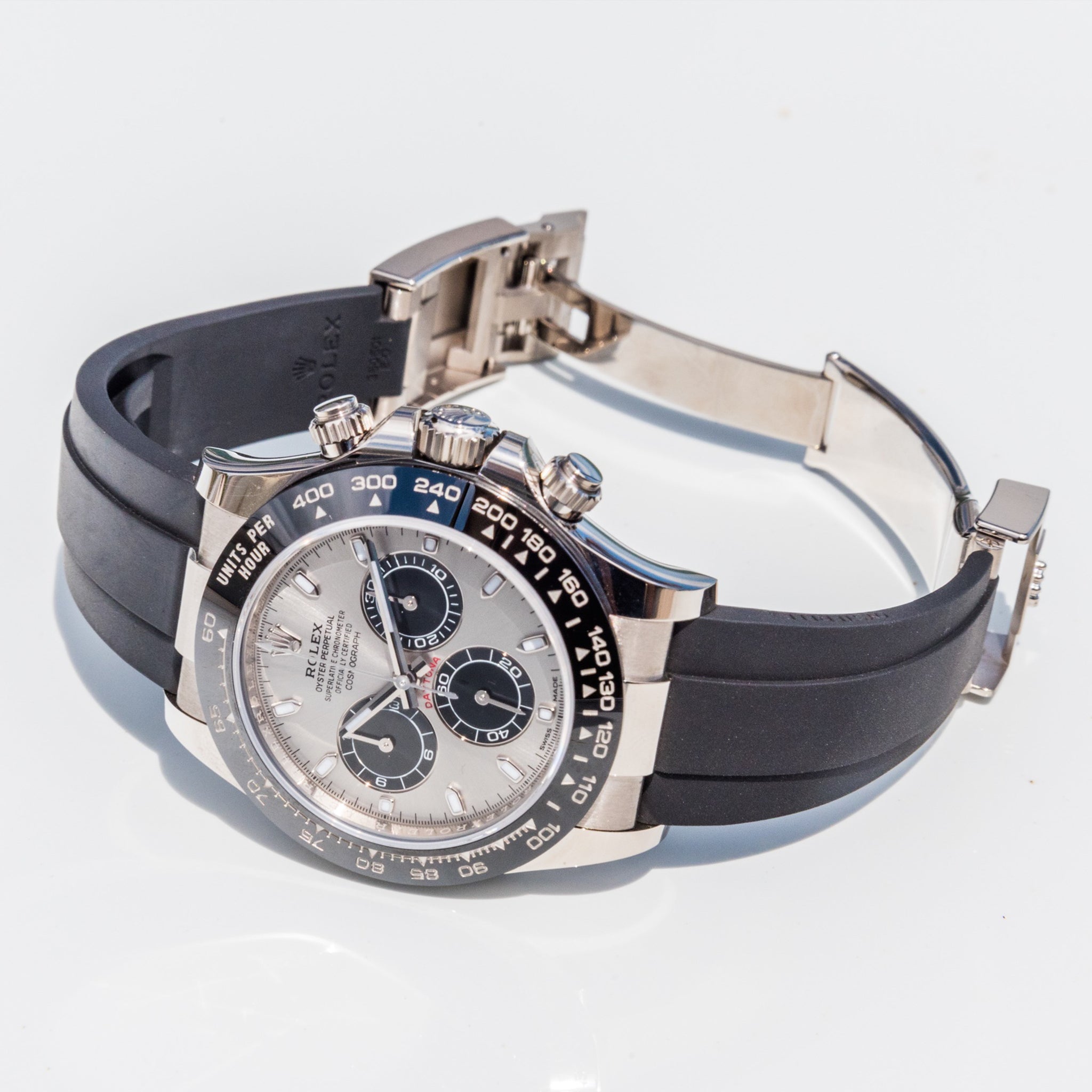 Unworn 2022 Rolex Daytona 116519LN