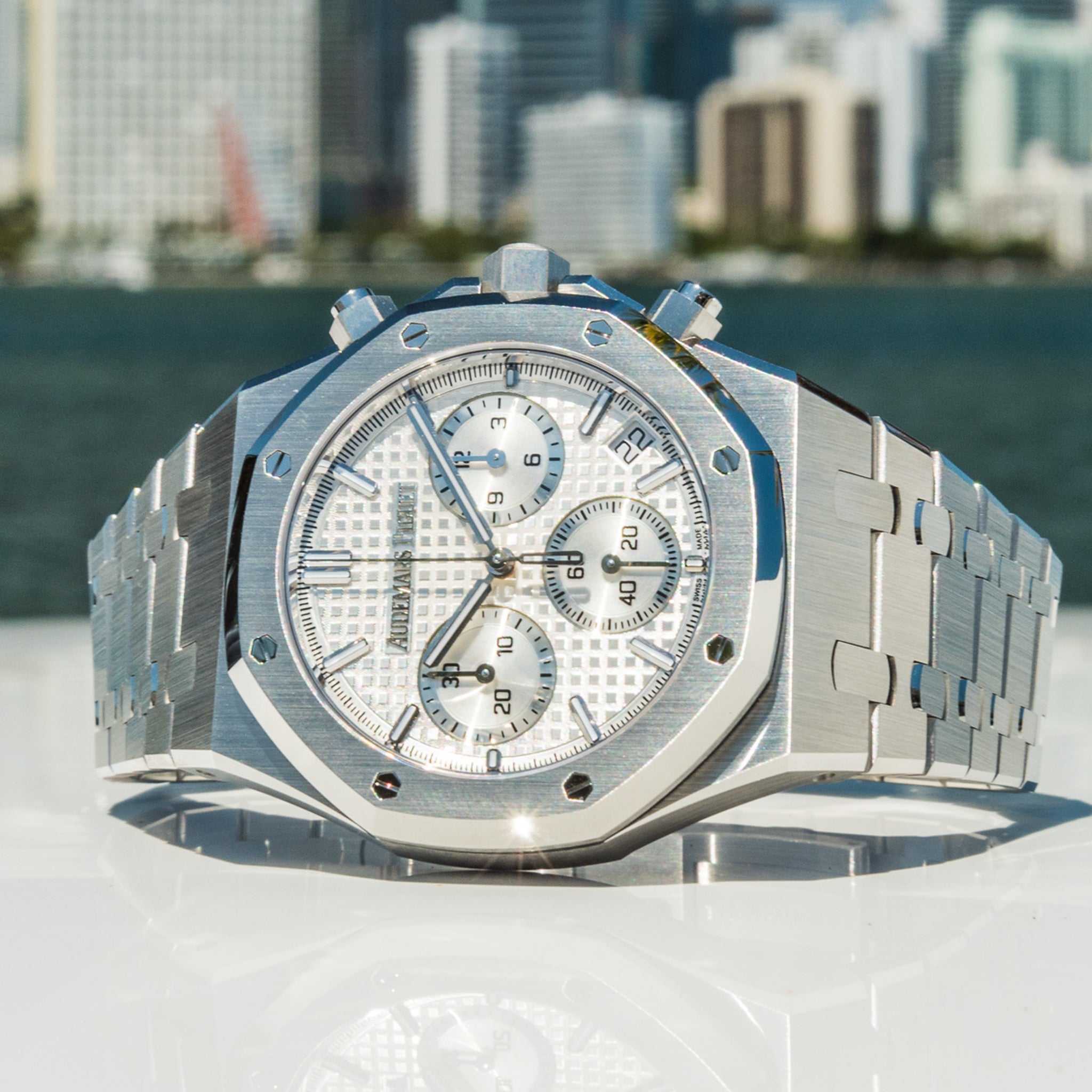 2023 Audemars Piguet Royal Oak 26240st White Dial 41mm