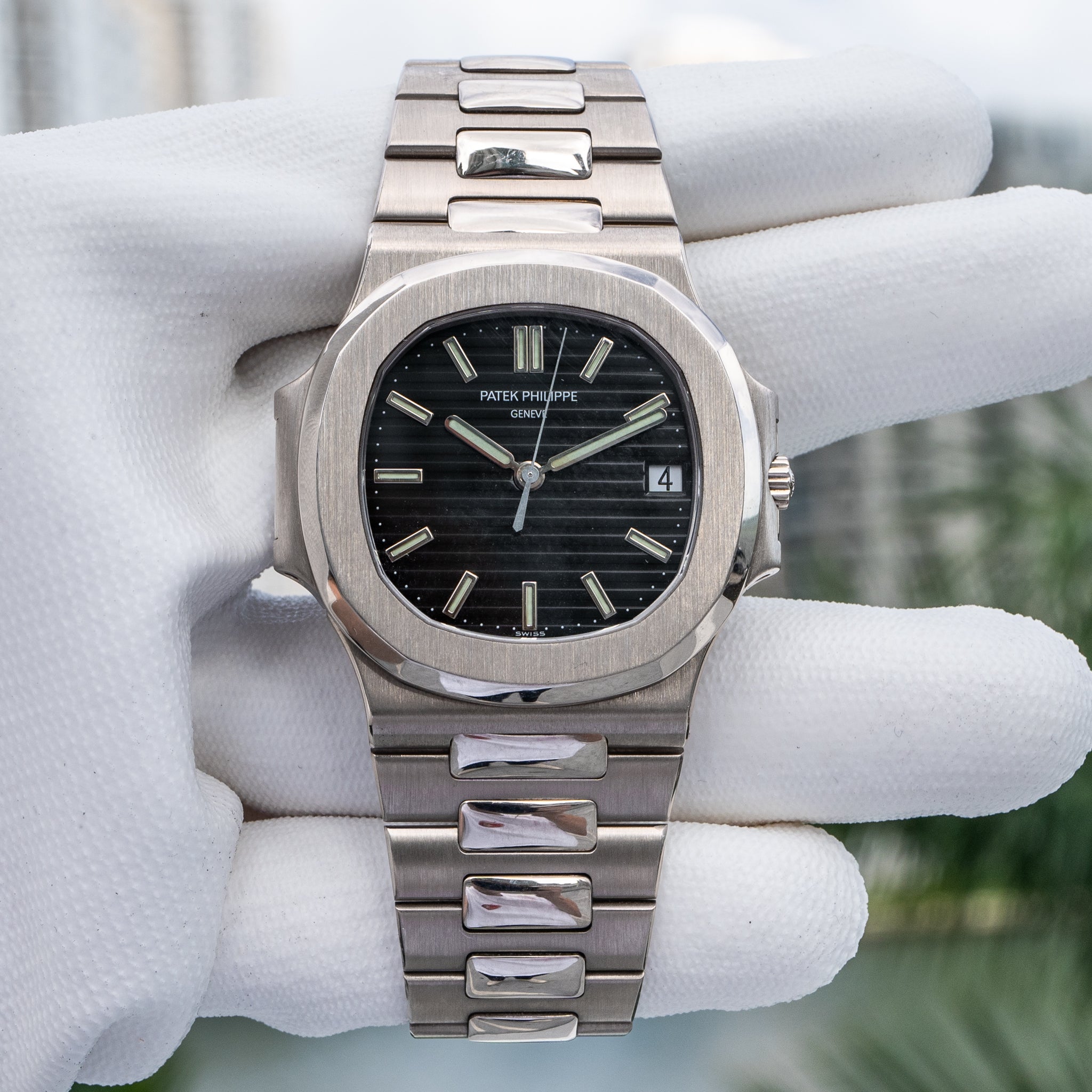 Patek Philippe Nautilus 3711/1g Black Dial