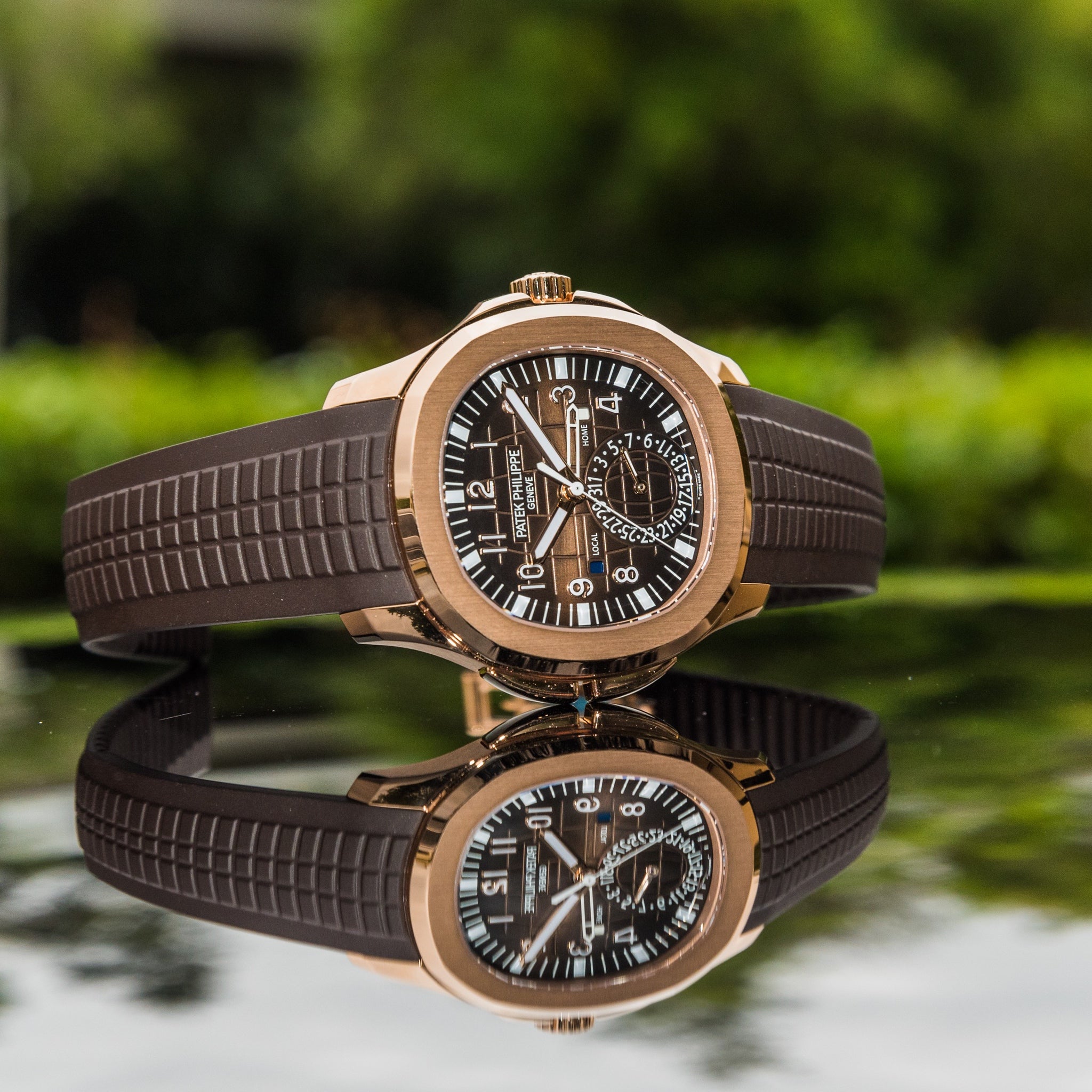 Patek aquanaut travel time rose outlet gold