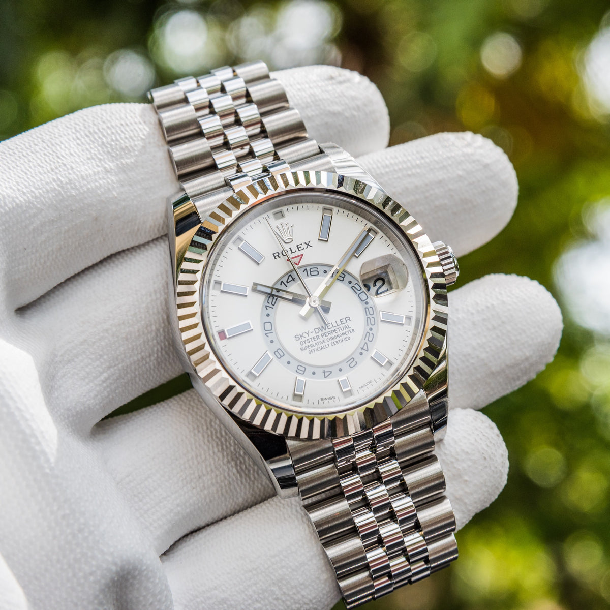 Rolex Unworn 2022 Sky-Dweller 326934 White Dial on jubilee