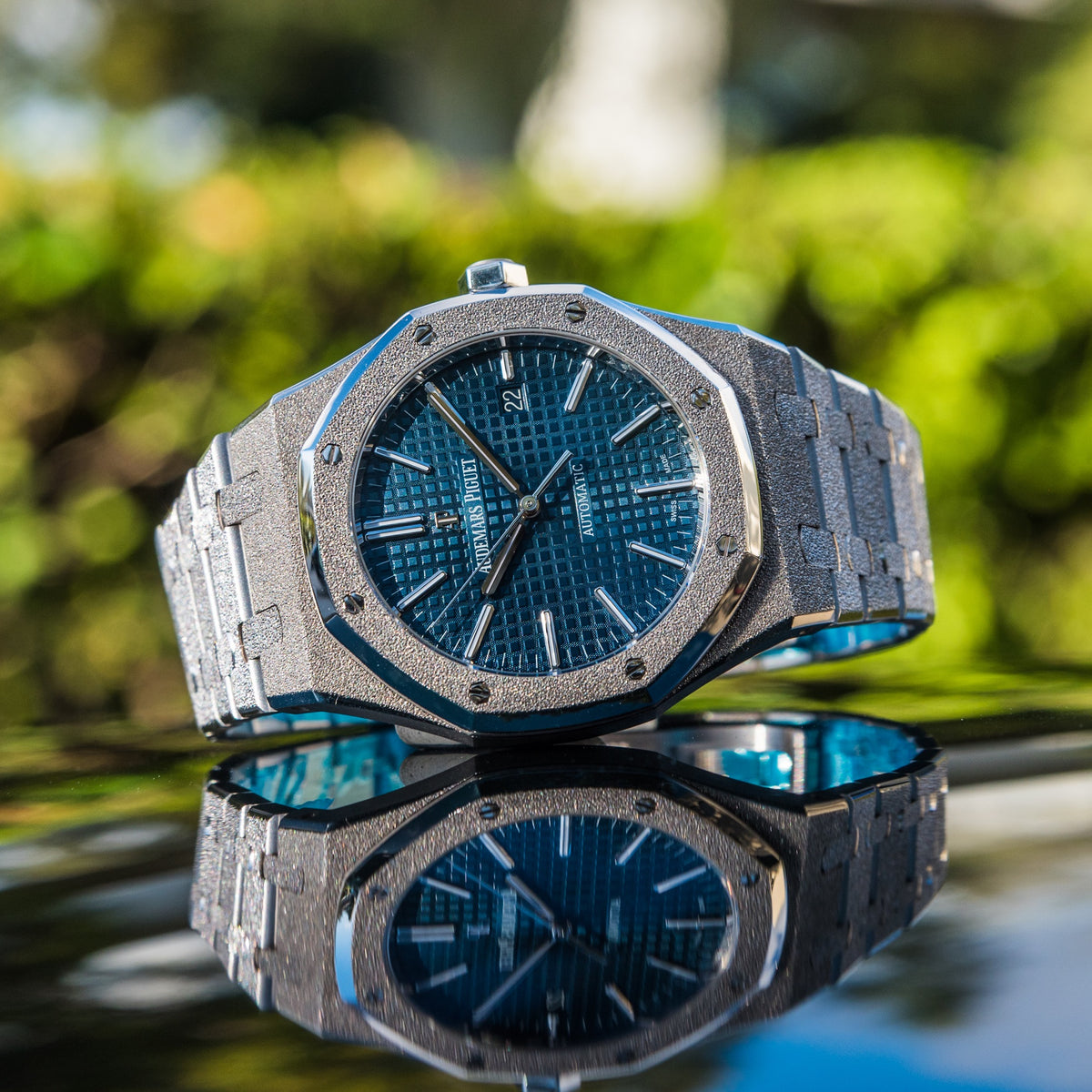 Ap royal oak 2024 frosted gold price