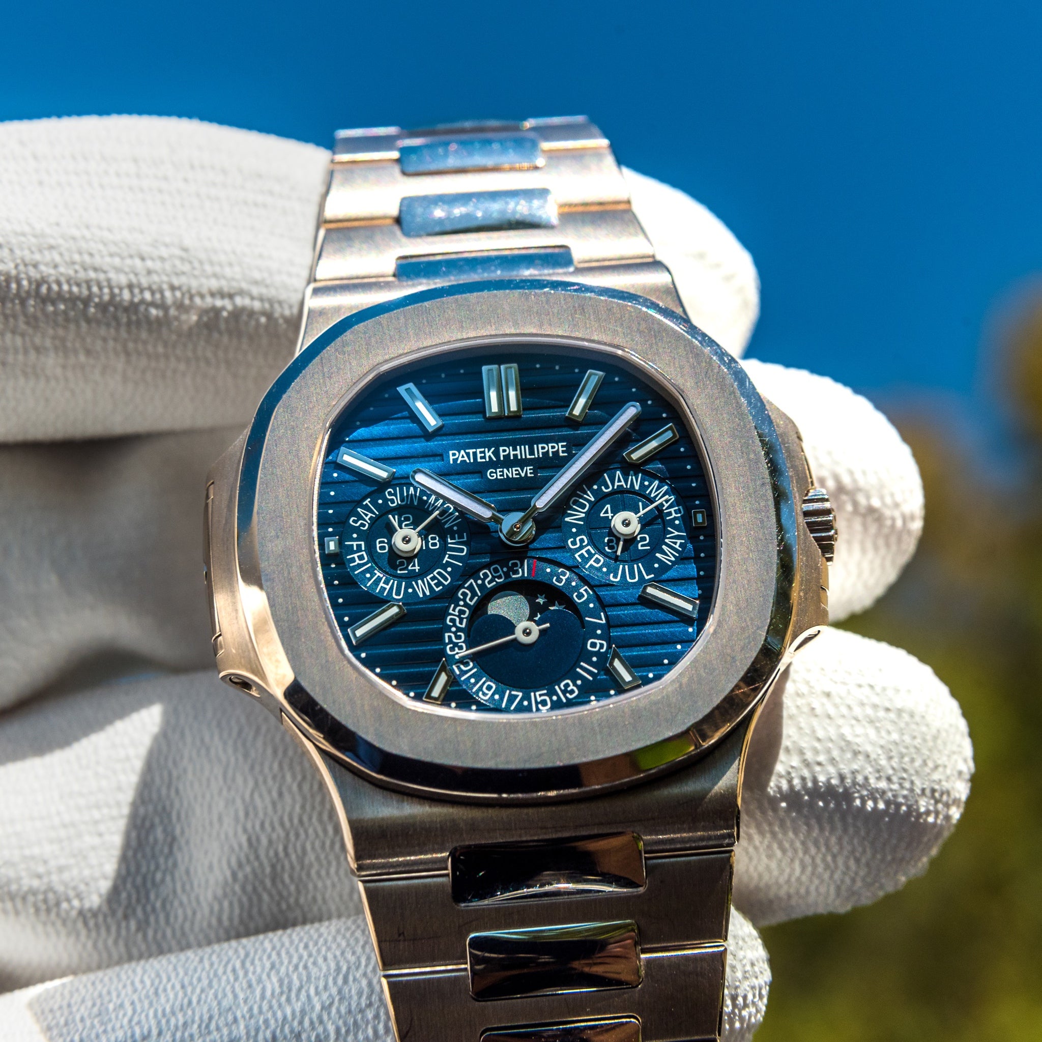 Patek Philippe Unworn 2022 Nautilus 5740 1G