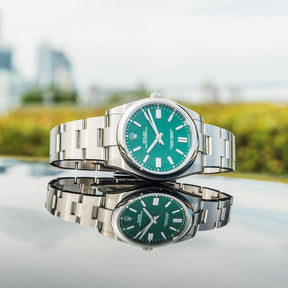 Rolex 2022 Oyster Perpetual 41mm Green dial 124300